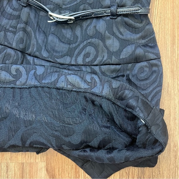 Black Halo Jackie O Belted Sheath Mini Dress Black Patterned - Picture 7 of 8